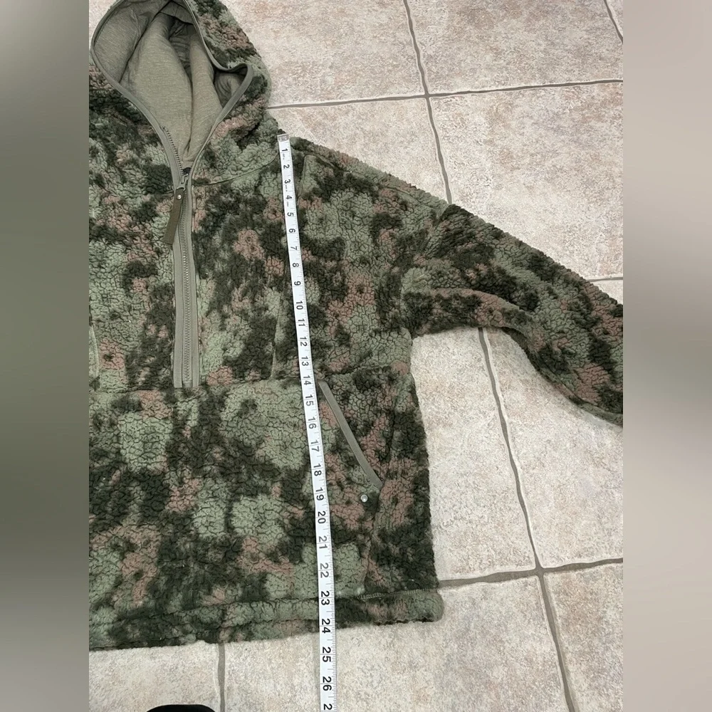 Prana Polar Escape 1/2-zip pull over - women’s small - Picture 4 of 11